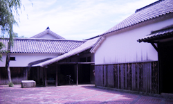 醤油蔵（２枚）
