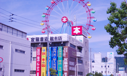 宮脇書店総本店へ