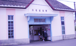 最初に目ざすは ６ｋｍ先の屋島です