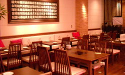 普通の中華レストラン風