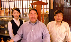 ご主人と女将がやさしくあなたを迎えてくれるはず