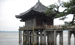 浮御堂 浮御堂